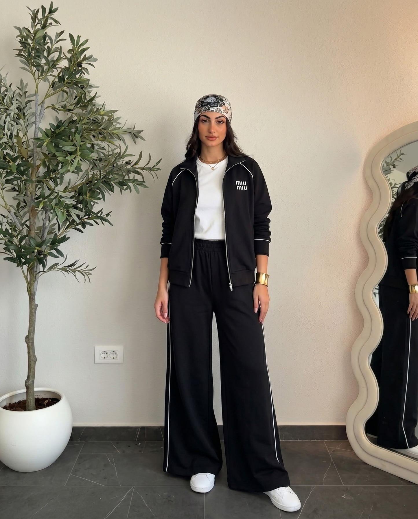 Miu Miu Relaxed Fit Tracksuit | Black - ZAYA Jeans