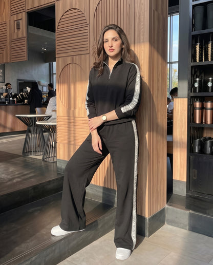 BOSS Side Tape Tracksuit | Black - ZAYA Jeans
